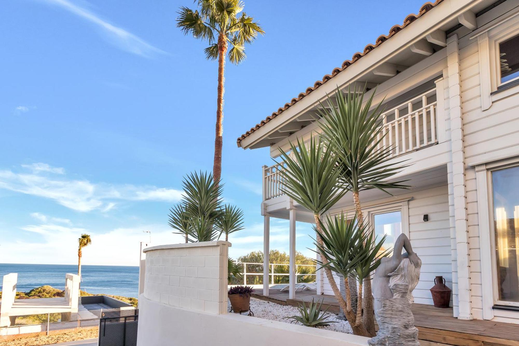 Increible De Madera Con Vistas Al Mar Holiday home *